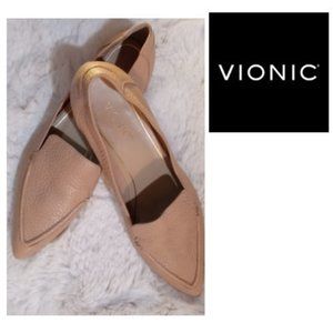 VIONIC Beige Noah Flats Cream Loafers Slip On Ballet Pebbled Leather Size 7
